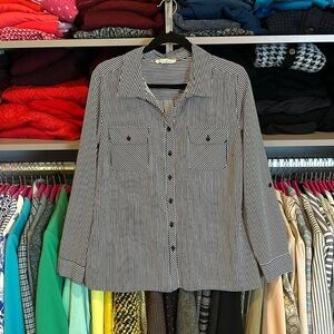 Studio Works black/white striped long sleeve v neck blouse size L